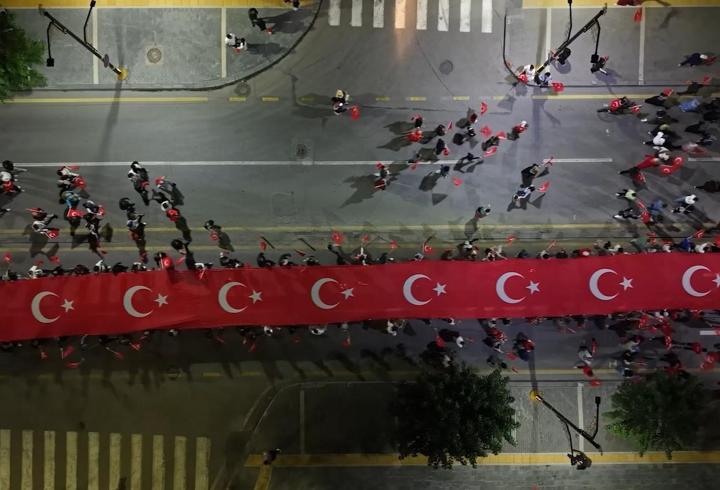 Sivas'ta Zafer Bayramı yürüyüşü