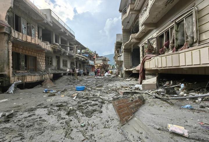 Nepal'deki selde can kaybı artıyor