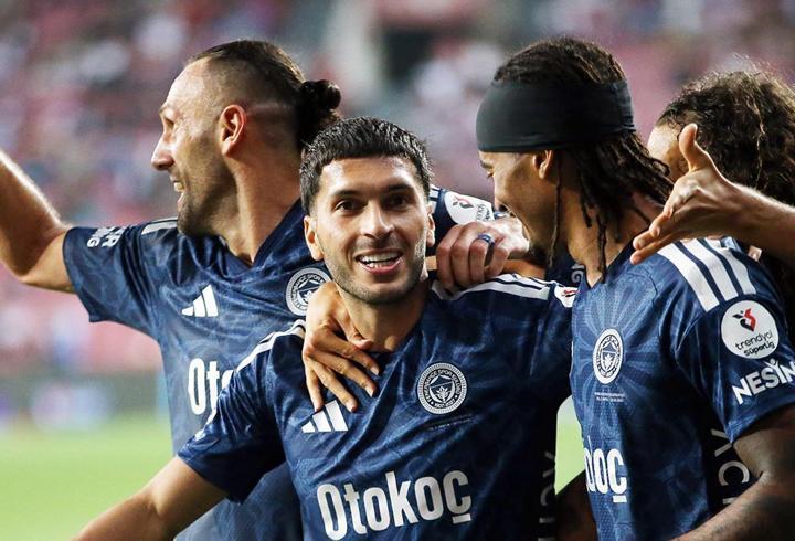 Fenerbahçe'de Oğuz Aydın küllerinden doğdu