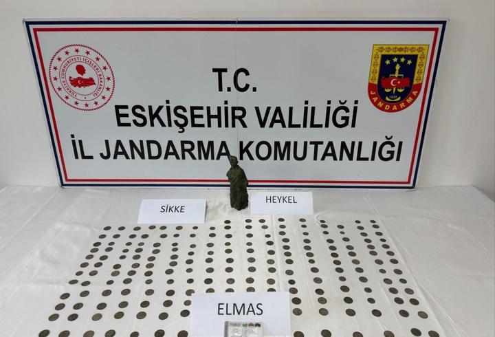 Eskişehir’de tarihi eser operasyonu