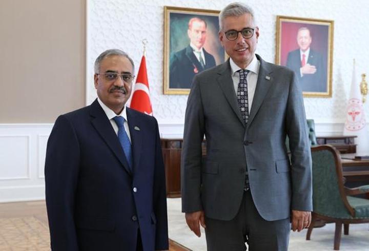 Bakan Memişoğlu, D-8 Genel Sekreteri Mahmood ile bir araya geldi