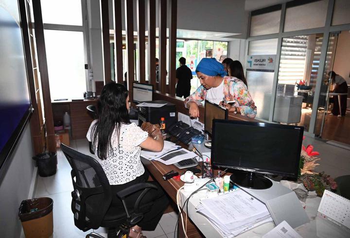 Burs ve ücretsiz servis başvuruları başladı