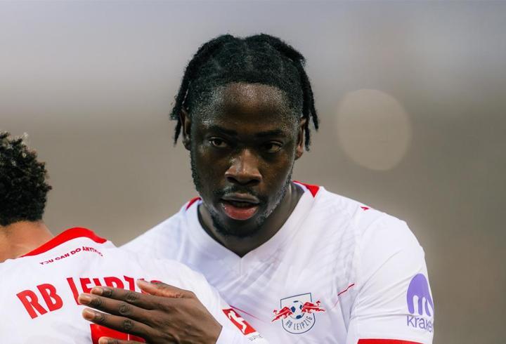 Galatasaray, Bitshiabu transferini resmen KAP'a bildirdi