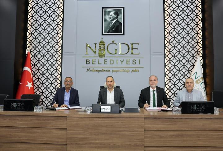 Niğde'de "Bağımlılıklara Spor Yoluyla Mücadele" işbirliği protokolü imzalandı