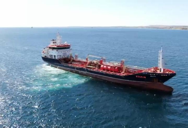 Silivri açıklarında kazaya karışan ALSU isimli gemi havadan görüntülendi