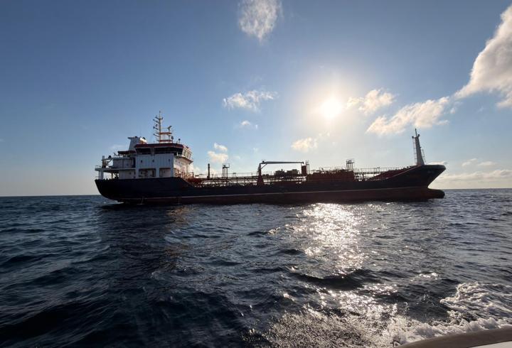 Marmara Denizi'nde gemi kazası! Vali Gül: Batan gemideki 10 mürettebattan haber alamıyoruz