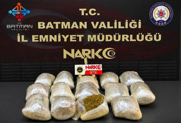 Batman'da uyuşturucu operasyonunda yakalanan 2 şüpheli tutuklandı