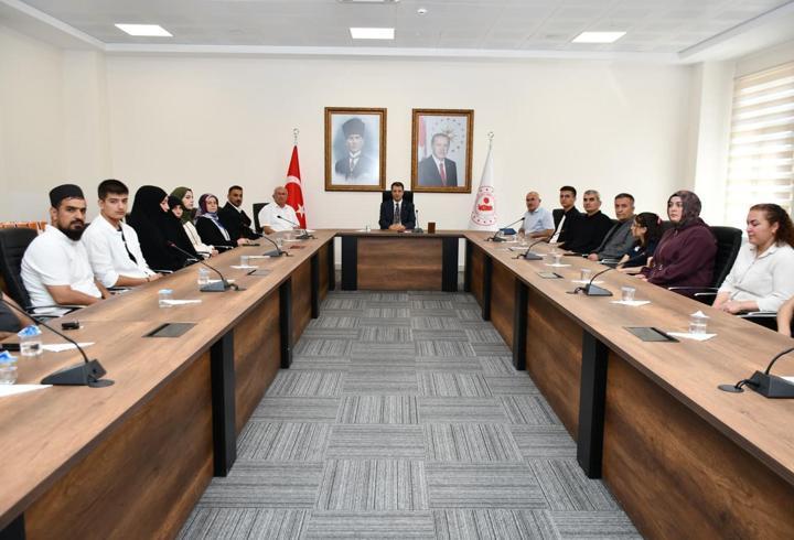 Sorgun'da başarılı öğrenciler ödüllendirildi