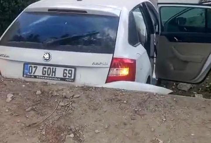 Otomobil bahçeye düştü: 2 yaralı