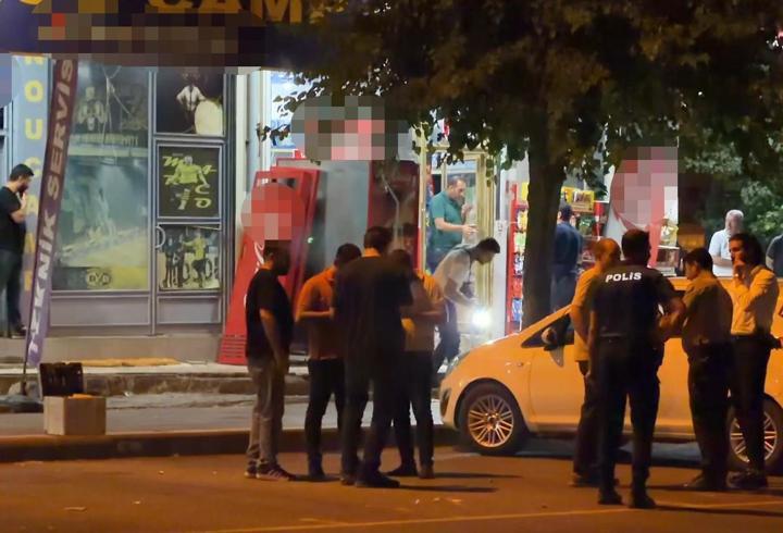 Diyarbakır’da video oyun salonuna silahlı saldırı: 3 yaralı