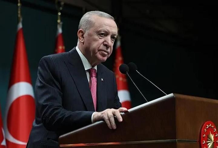 Cumhurbaşkanı Erdoğan'dan Avrupa Şampiyonu olan Filenin Sultanları’na tebrik