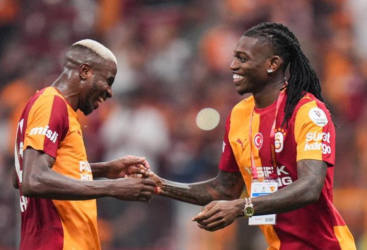 Galatasaray'ın Yeni Yıldızı Leao'dan Osimhen'e: 100 Asist Hedefi