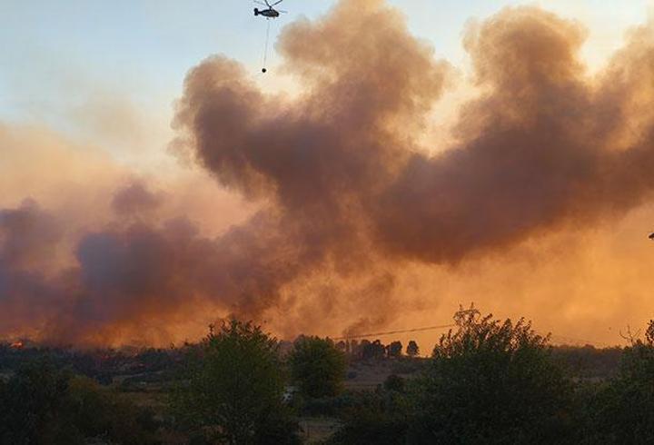 Adana Kozan'daki yangın yayılıyor! Havadan ve karadan müdahale