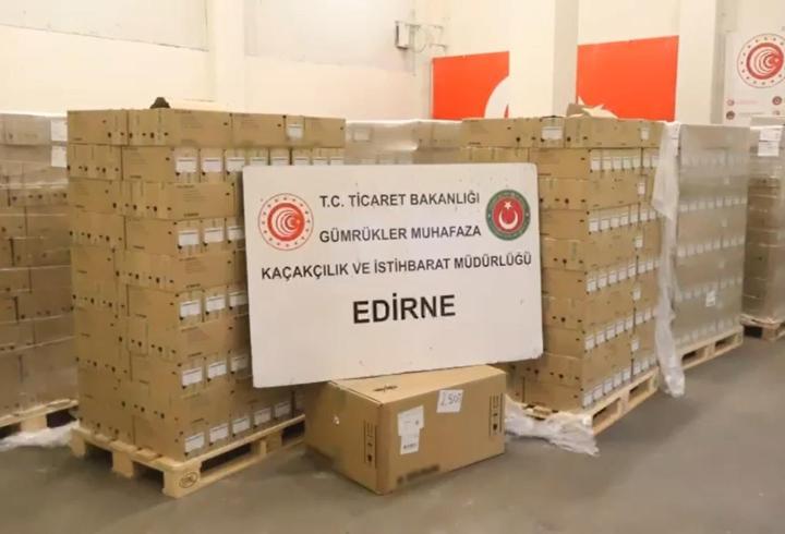 Edirne Kapıkule Gümrük Kapısı'nda 79 bin 790 serum ve infüzyon seti ele geçirildi