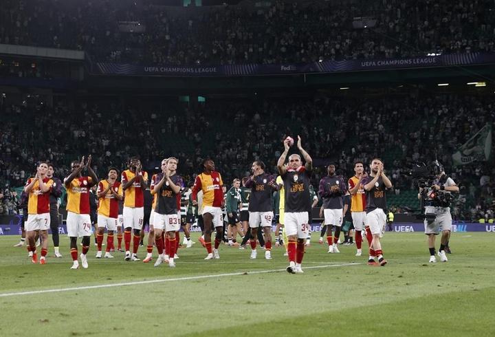Cem Yılmaz'dan, Galatasaray ve Fenerbahçe yorumu: Hakem Espas'a sert eleştiri