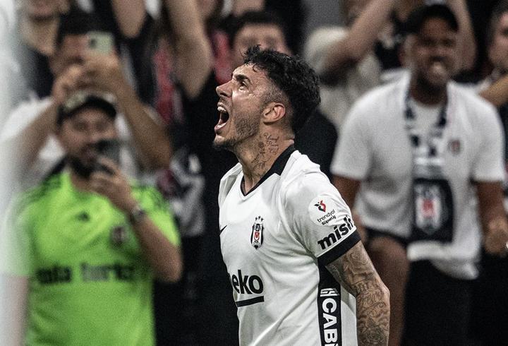 Emirhan Topçu'dan her sezona 1 gol