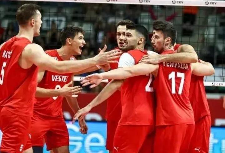 FRANSA TÜRKİYE VOLEYBOL MAÇI CANLI İZLE: Filenin Efeleri Fransa Türkiye Maçı Hangi Kanalda, Nereden İzlenir, Saat Kaçta?