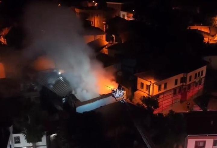Bursa’da evde çıkan yangın söndürüldü