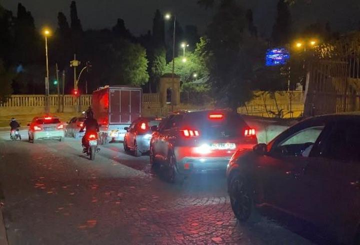Fatih’te surlarda erkek cesedi bulundu
