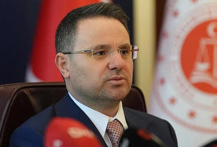 Bakan Gürlek duyurdu: Bin 613 gözaltı