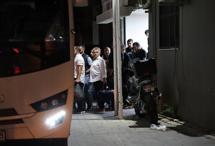 Seferihisar Belediyesi'nde ‘rüşvet’ soruşturması; 47 şüpheli adliye sevk edildi