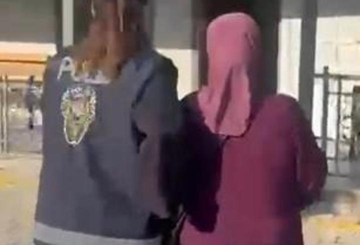 Yola düşen altın dolu keseyi alan kişi yakalandı