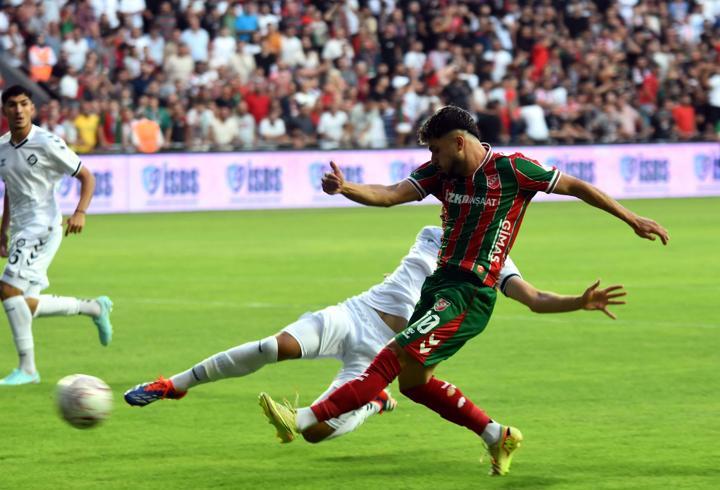 Karşıyaka'da Veysel Karani ve Emircan şoku