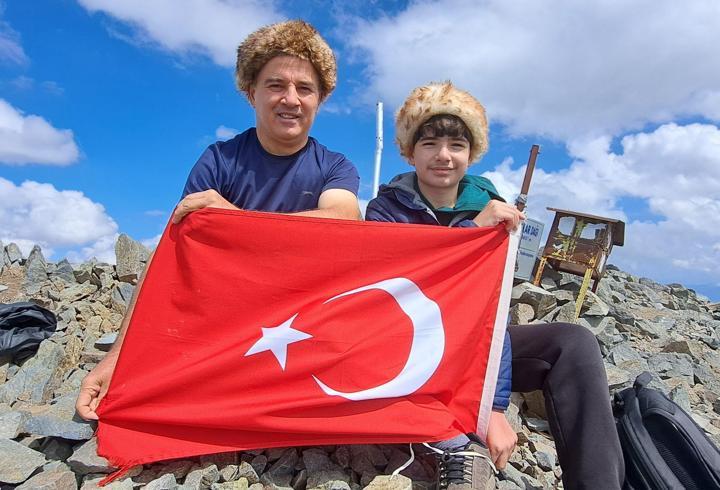 Profesör babası ilham kaynağı; 12’sinde Kaçkar Dağı’nın zirvesine 3’üncü kez tırmandı