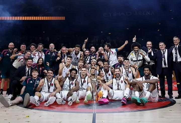 İlk kez oynanan EuroLeague Süper Kupa'da şampiyon Real Madrid