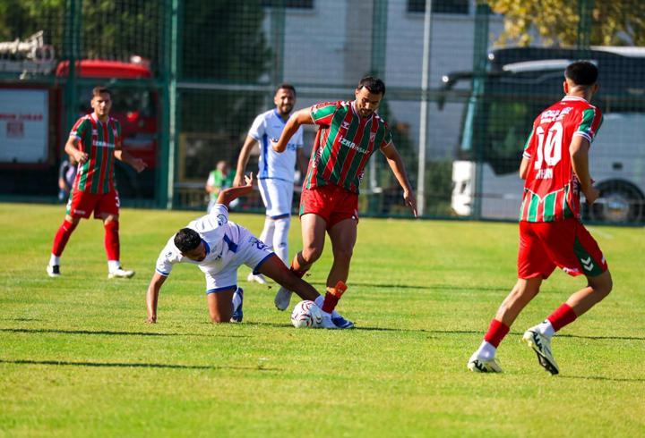 Karşıyaka puanı son anda kurtardı