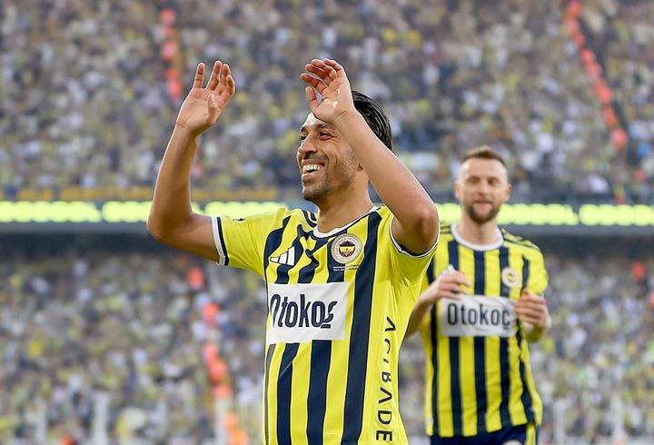 İrfan Can Kahveci'den 8 gollü maçta hasret gideren gol