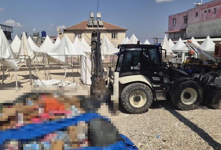 İzinsiz kurulan satış çadırları kaldırıldı