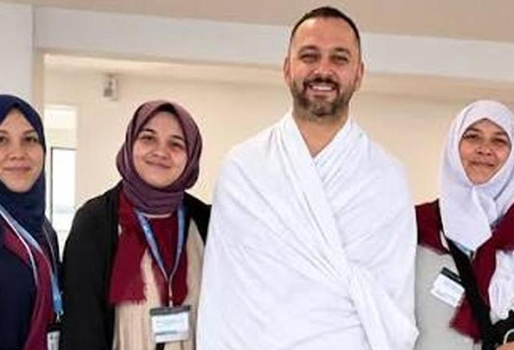 Umre için gittiler 8 aydır Türkiye'ye dönemiyorlar