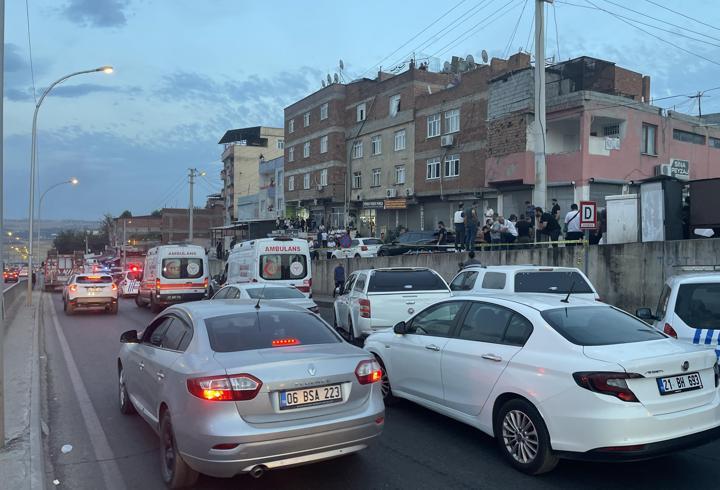 Diyarbakır'da silahlı kavgada 3 kişi öldü