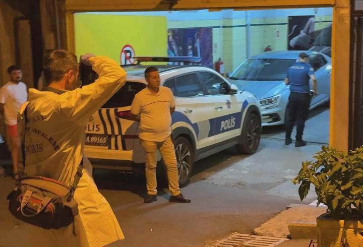 Şişli’de odadaki silah sesini duyan anne, oğlunu başından vurulmuş halde buldu