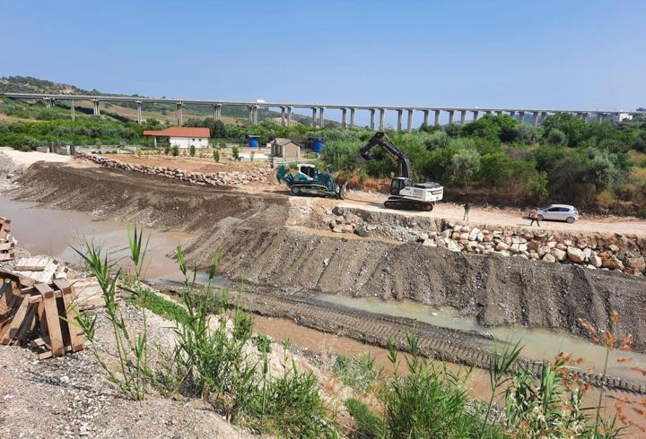 Mersin’de sel ve taşkın riskine karşı çalışmalar sürüyor