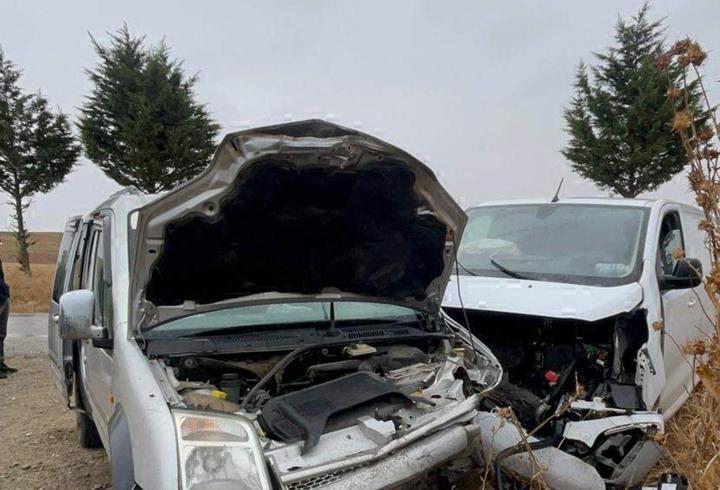 Marmaraereğlisi'nde iki araç çarpıştı; 2 yaralı
