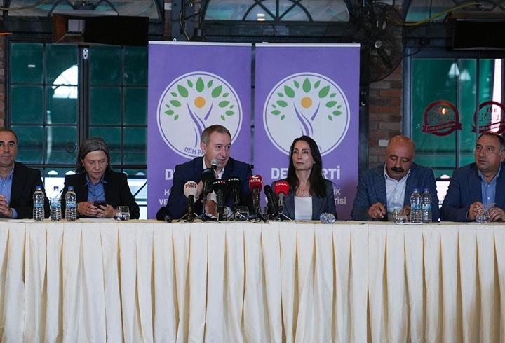 DEM Parti, Alevi kurumları ile bir araya geldi! Tuncer Bakırhan'dan "Terörsüz Türkiye" mesajı