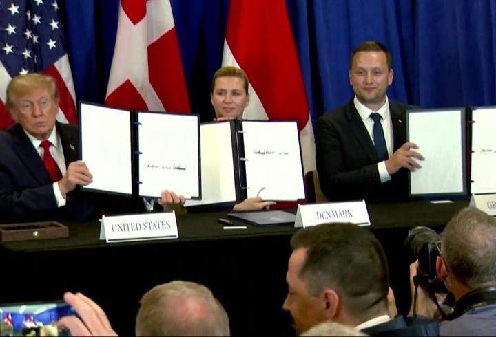 Trump Grönland'da istediğini aldı