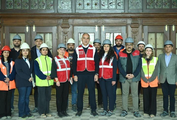 Haydarpaşa’nın temellerinde kritik tespit: Ahşap kazıkların yüzde 80’i yok olmuş