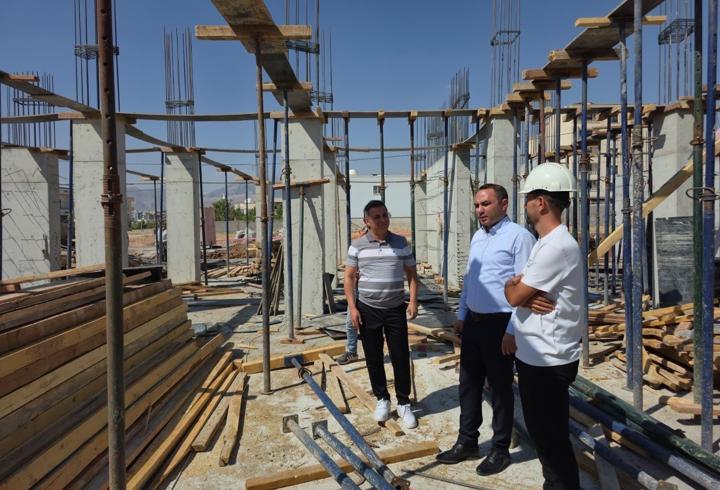 Silopi Kaymakamı Partal, okul inşaatlarında incelemelerde bulundu