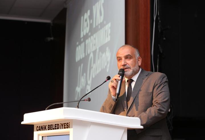 Samsun’un Canik ilçesinde öğrenciler ödüllerine kavuşuyor