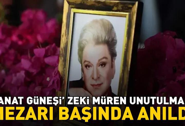 Zeki Müren, vefatının 30'uncu yıl dönümünde mezarı başında anıldı!