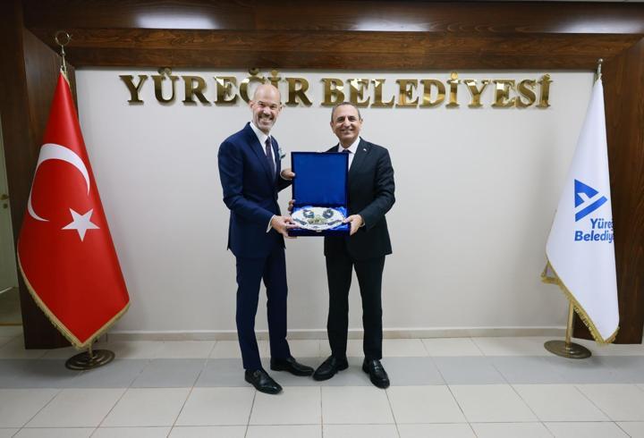 Başkan Vekili Tarık Özünal, ABD Adana Konsolosu Mehler’i ağırladı