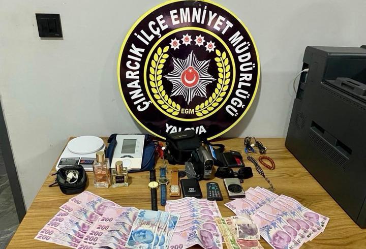 Çınarcık'ta 4 hırsızlık olayının şüphelisi tutuklandı