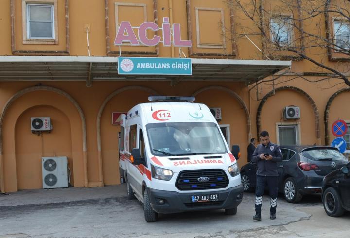 Akrabalar arasında taşlı, sopalı kavga: 6 yaralı