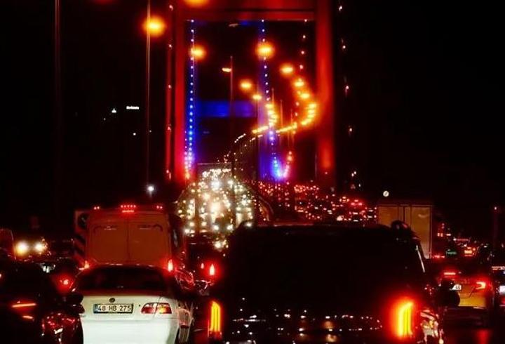 İstanbul'da trafik yoğunluğu yüzde 80'e ulaştı