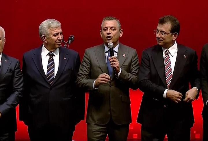 Özgür Özel cumhurbaşkanı adayı mı? 'Forvetlerim' dediği İmamoğlu ve Yavaş artık yok!