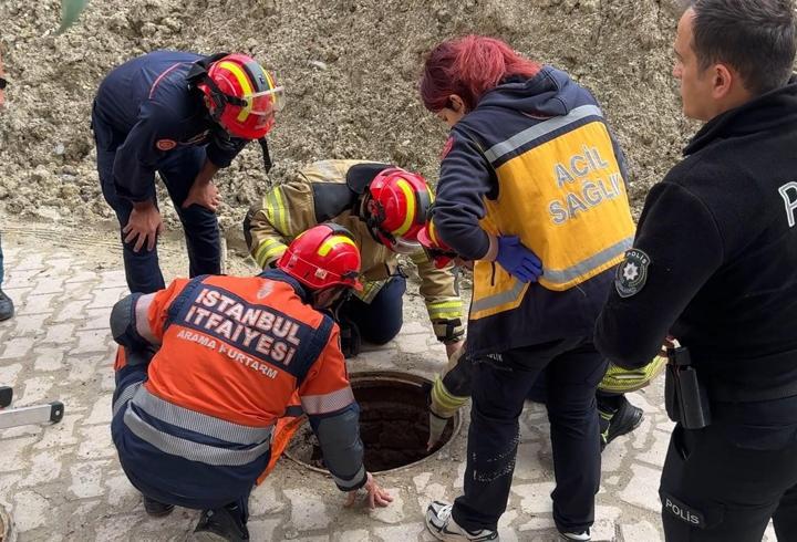 Avcılar’da rögara düşen kadını itfaiye kurtardı