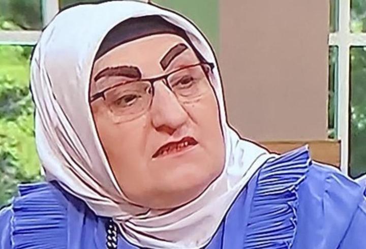 GELİNİM MUTFAKTA KAYINVALİDESİ BEYHAN ÖKSÜZ KÖTÜ HABERLE YIKILDI! Oğlu silahlı saldırıya uğradı!